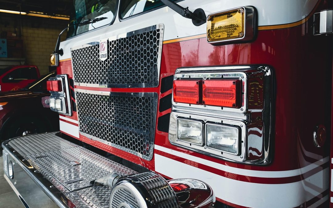 Evakuasi Longsor di Jalan Protokol